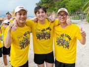 Áo thun đi du lịch nhóm bạn 