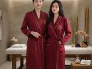Mẫu Áo Choàng Spa Cho Khách 