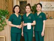 Mẫu Đồng Phục Spa Nữ Cổ V