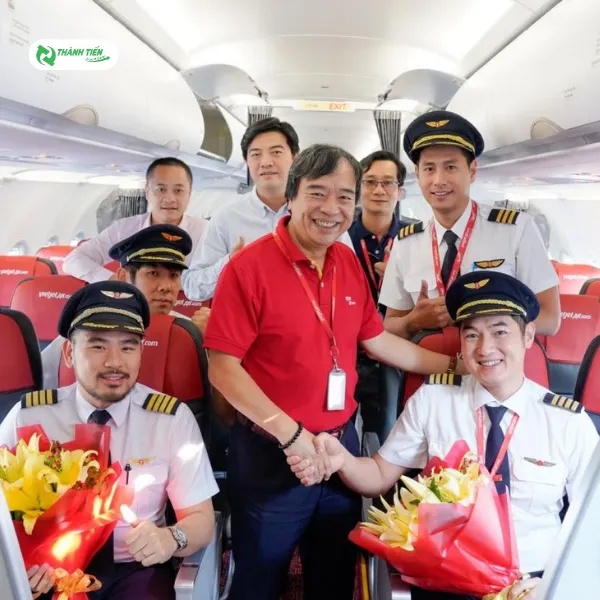 dong-phuc-vietjet-air-8