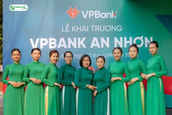 dong-phuc-vp-bank-10