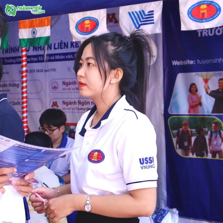 ao-dong-phuc-cac-truong-dai-hoc_(62)