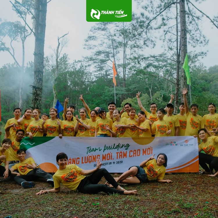 Mẫu Áo Nhóm Đi Đà Lạt