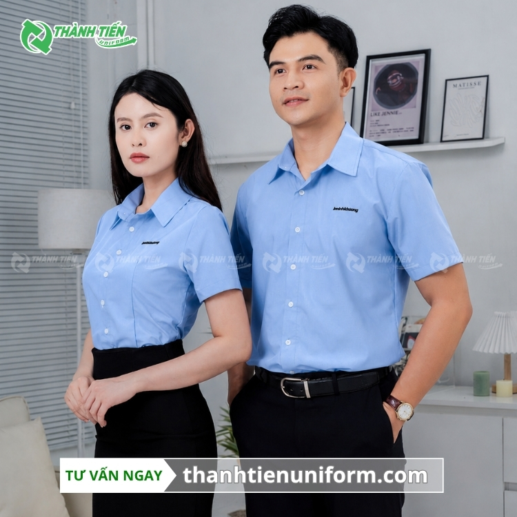 Mẫu Áo Sơ Mi Đồng Phục Tay Ngắn Màu Xanh Dương 