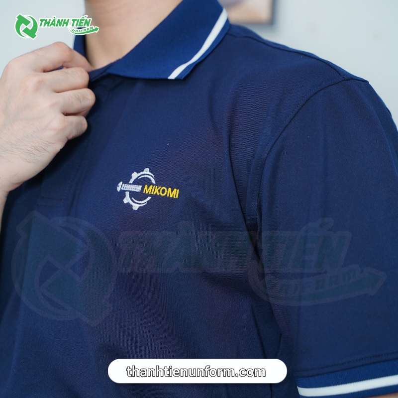 ao-dong-phuc-xanh-den_(6)