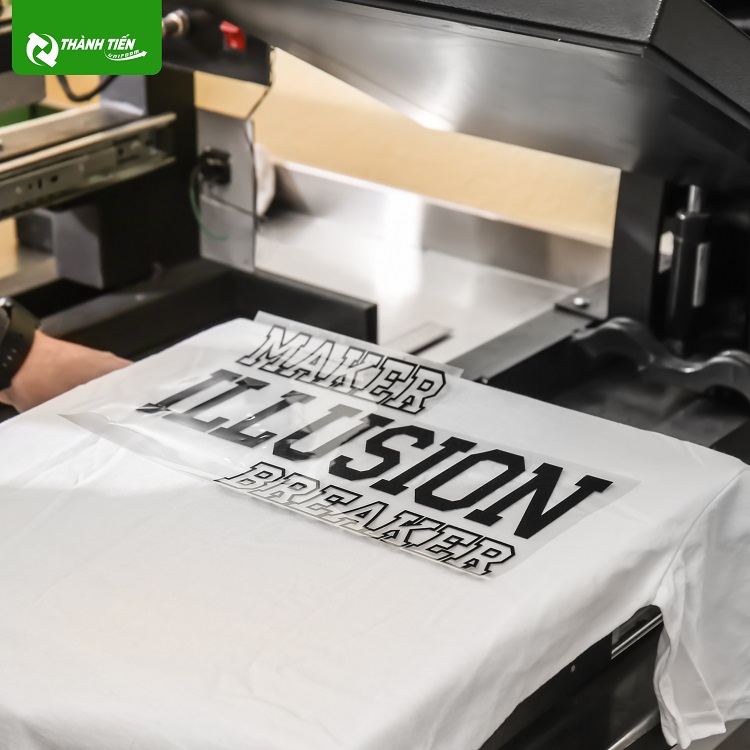 may-ao-dong-phuc-so-luong-it_(5)