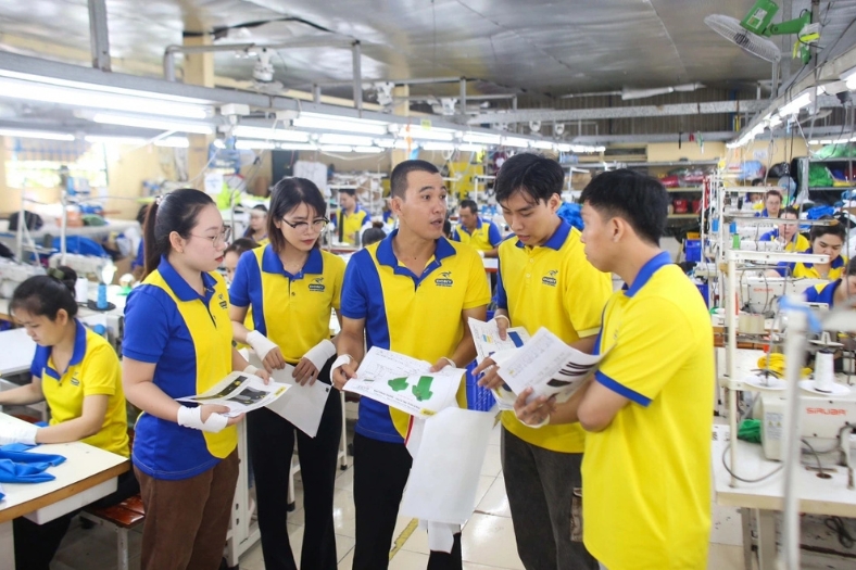 may-dong-phuc-quan-1_(2)